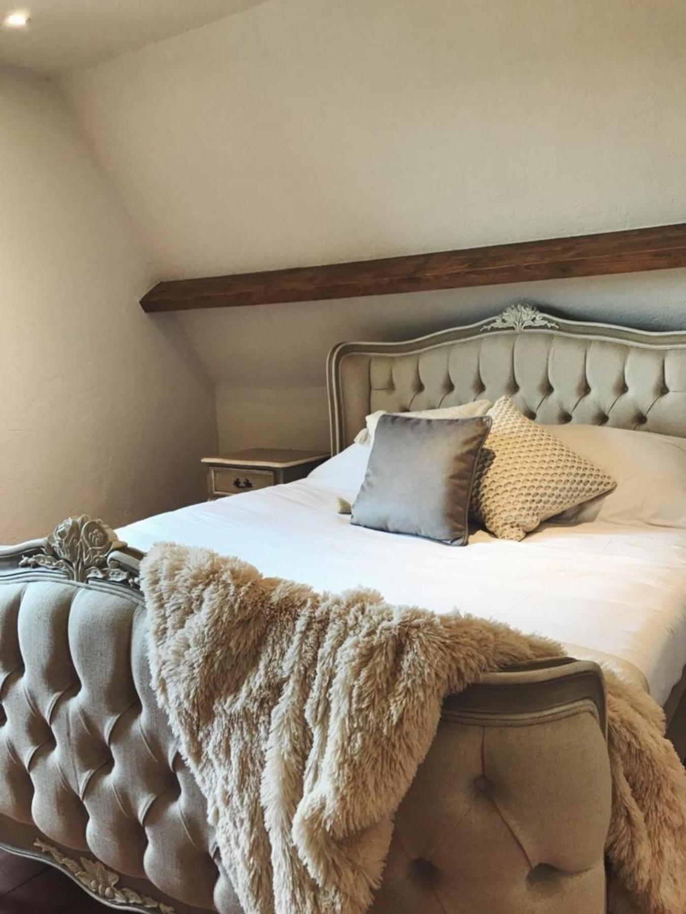 Luxury Chateau w. pool&hot tub in Dordogne Beynac-et-Cazenac Zewnętrze zdjęcie